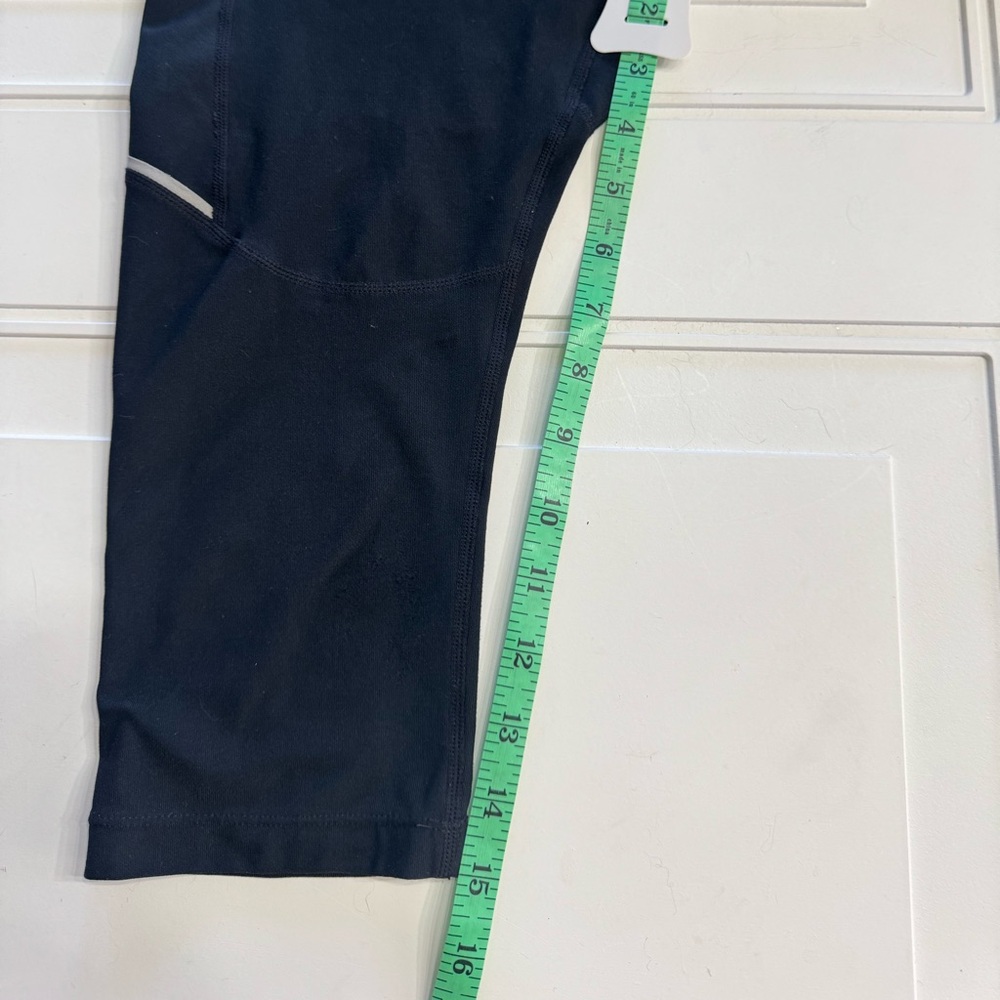 NIike Dri Fit Running Black Crop Pants Leggings Size Medium M - Picture 2 of 4